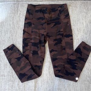 Brown Camo Lulu Lemon leggings